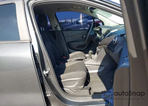 2016 Chevrolet Trax 1Ls из США, поврежденный, VIN 3GNCJKSB0GL233675